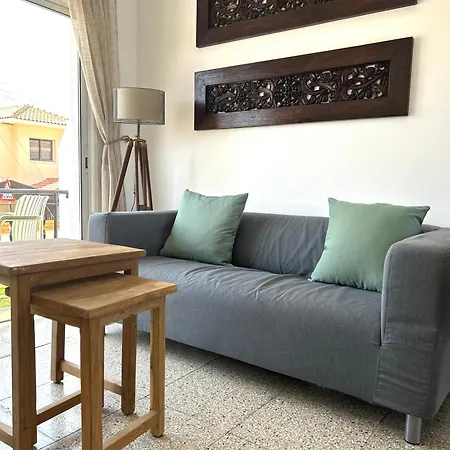 Olive Bloom Apartment Larnaka